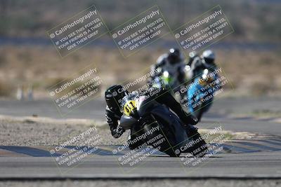 media/Oct-05-2025-CVMA (Sun) [[beeef4f201]]/Race 3-Amateur Supersport Middleweight/